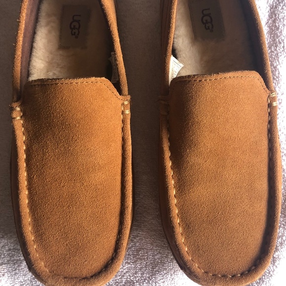 Ugg Suede Mens Slippers Sz.9 - Picture 1 of 8